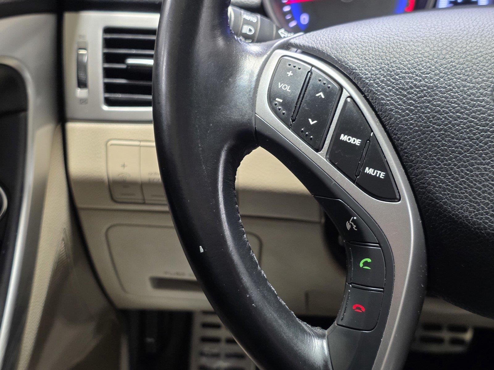 Used 2014 Windy Sea Blue Hyundai HATCHBACK image 31