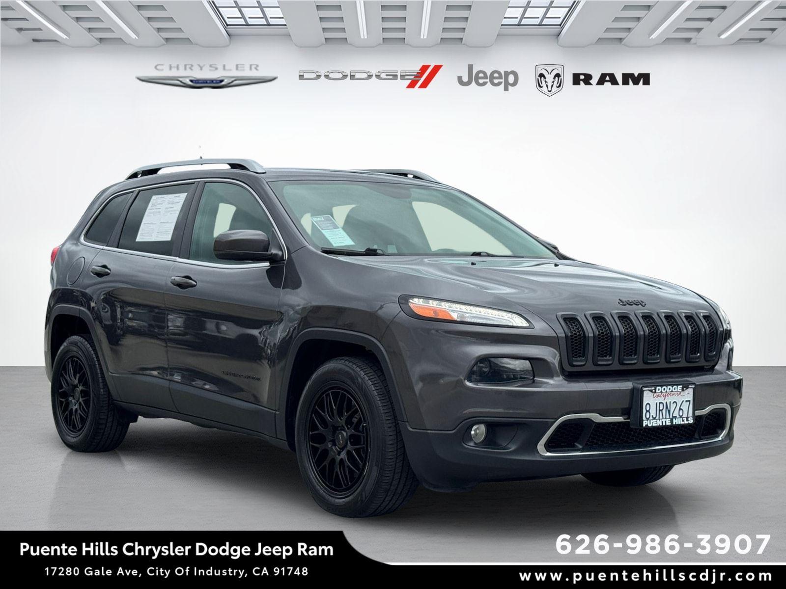 Gray (Granite Crystal Metallic Clearcoat) 2016 Jeep Cherokee Limited FWD SUV / Crossover Front-Wheel Drive 9-Speed Automatic
