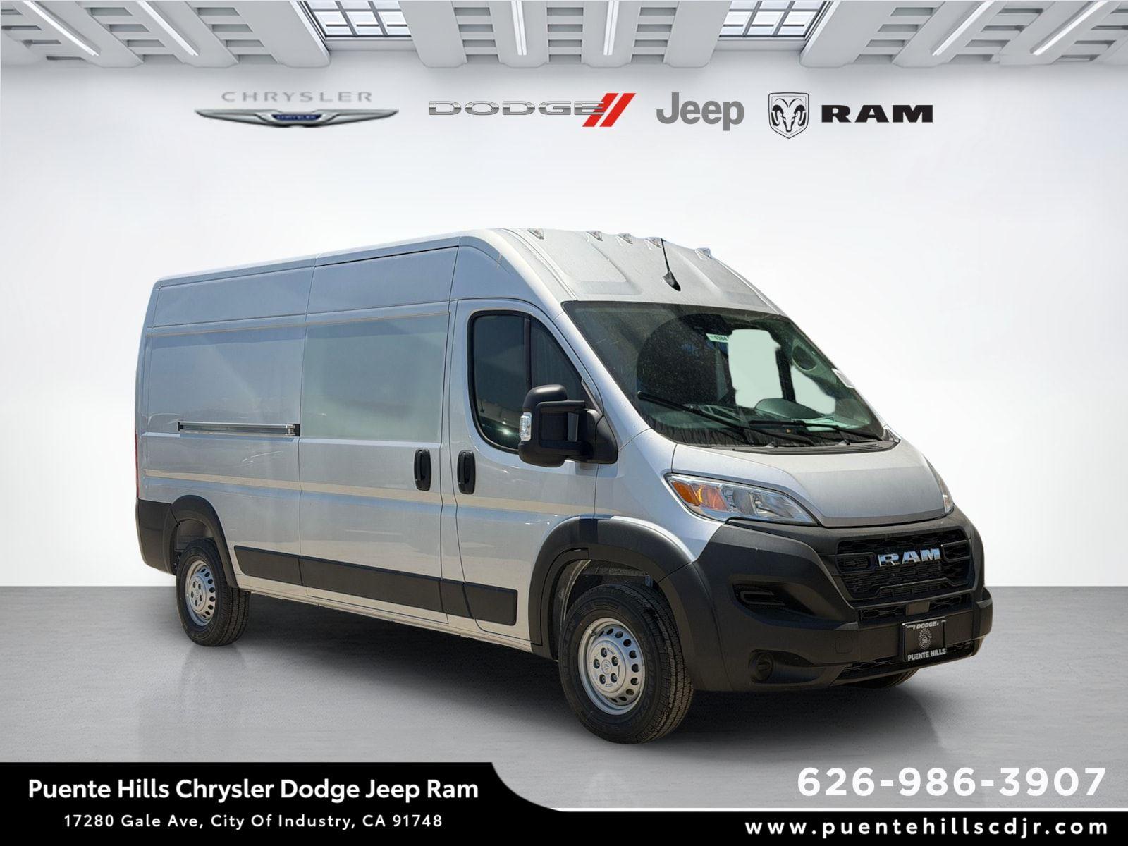 Bright Silver Metallic Clearcoat 2026 RAM ProMaster 2500 Tradesman 159 High Roof Cargo Van FWD Van Front-Wheel Drive Automatic