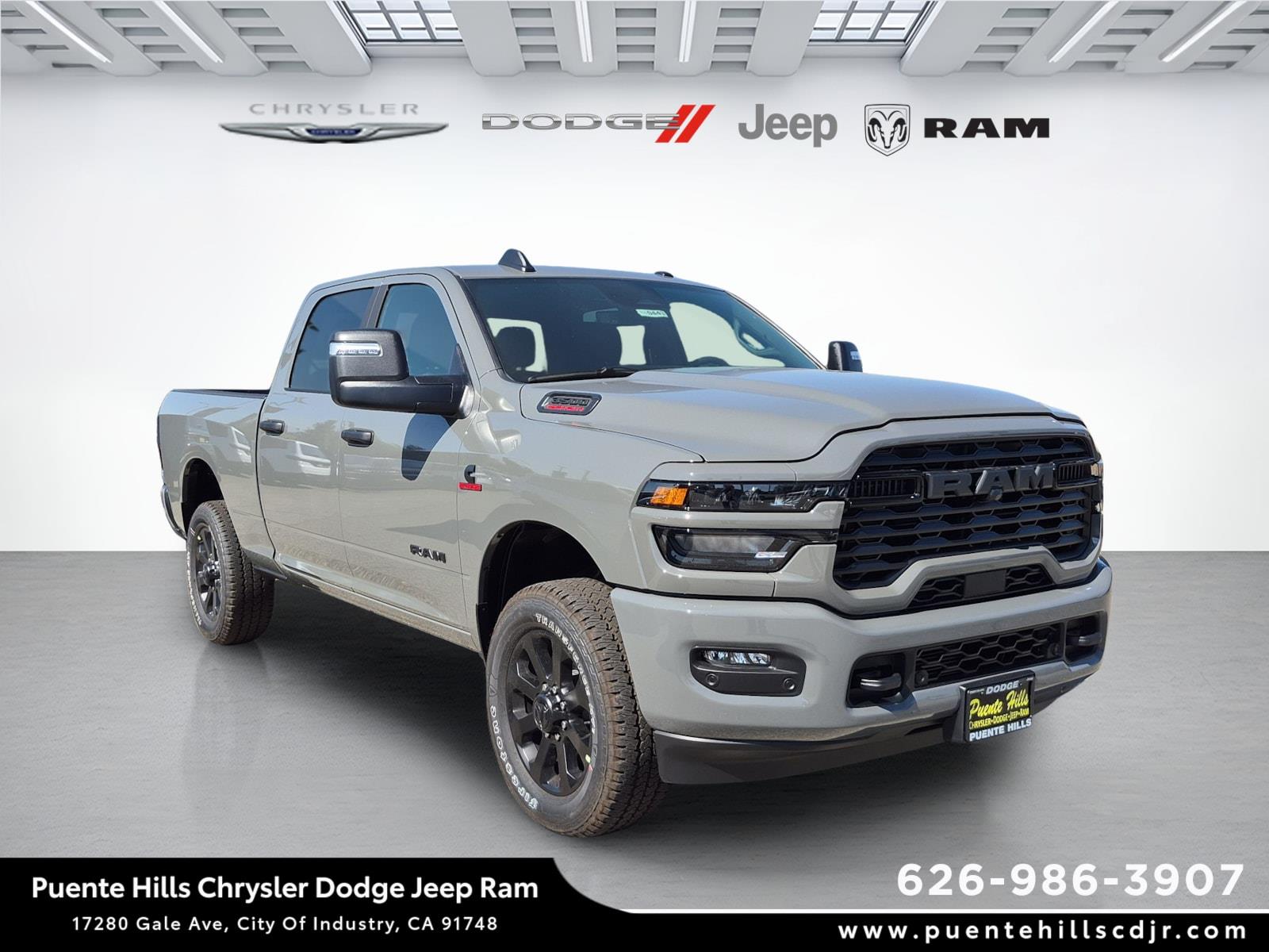 Ceramic Gray Clearcoat 2026 RAM 3500 Pickup Truck Four-Wheel Drive 8-Speed Automatic