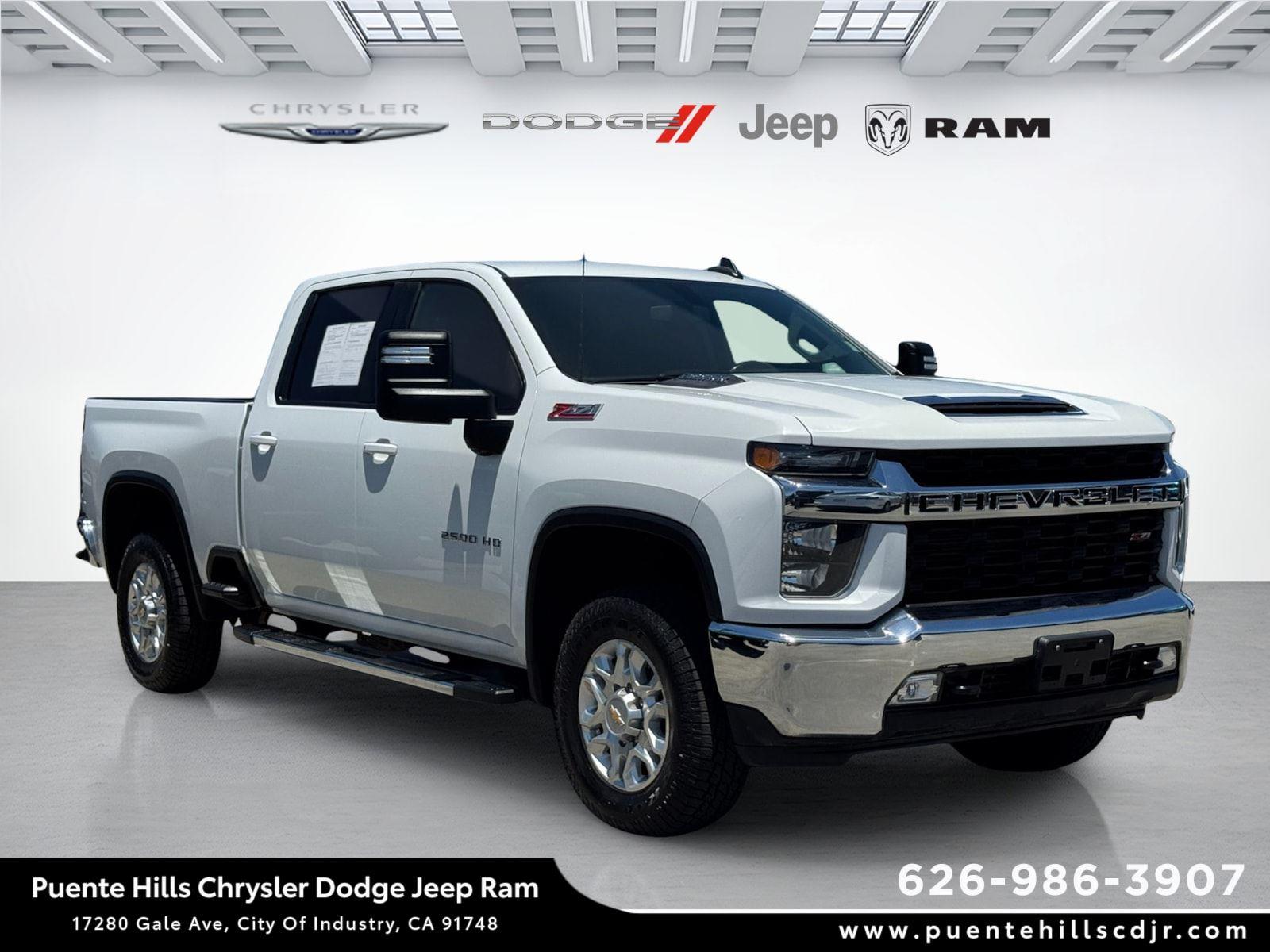 Summit White 2023 Chevrolet Silverado 2500HD Pickup Truck Four-Wheel Drive Automatic
