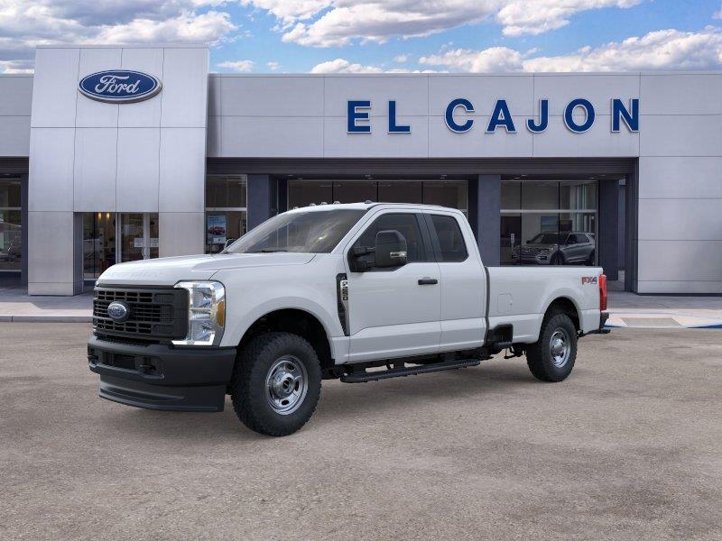 Oxford White 2026 Ford F-250 Super Duty Pickup Truck Four-Wheel Drive Automatic