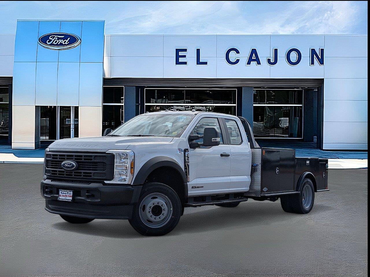 Oxford White 2026 Ford F-550 Super Duty Chassis Pickup Truck Automatic