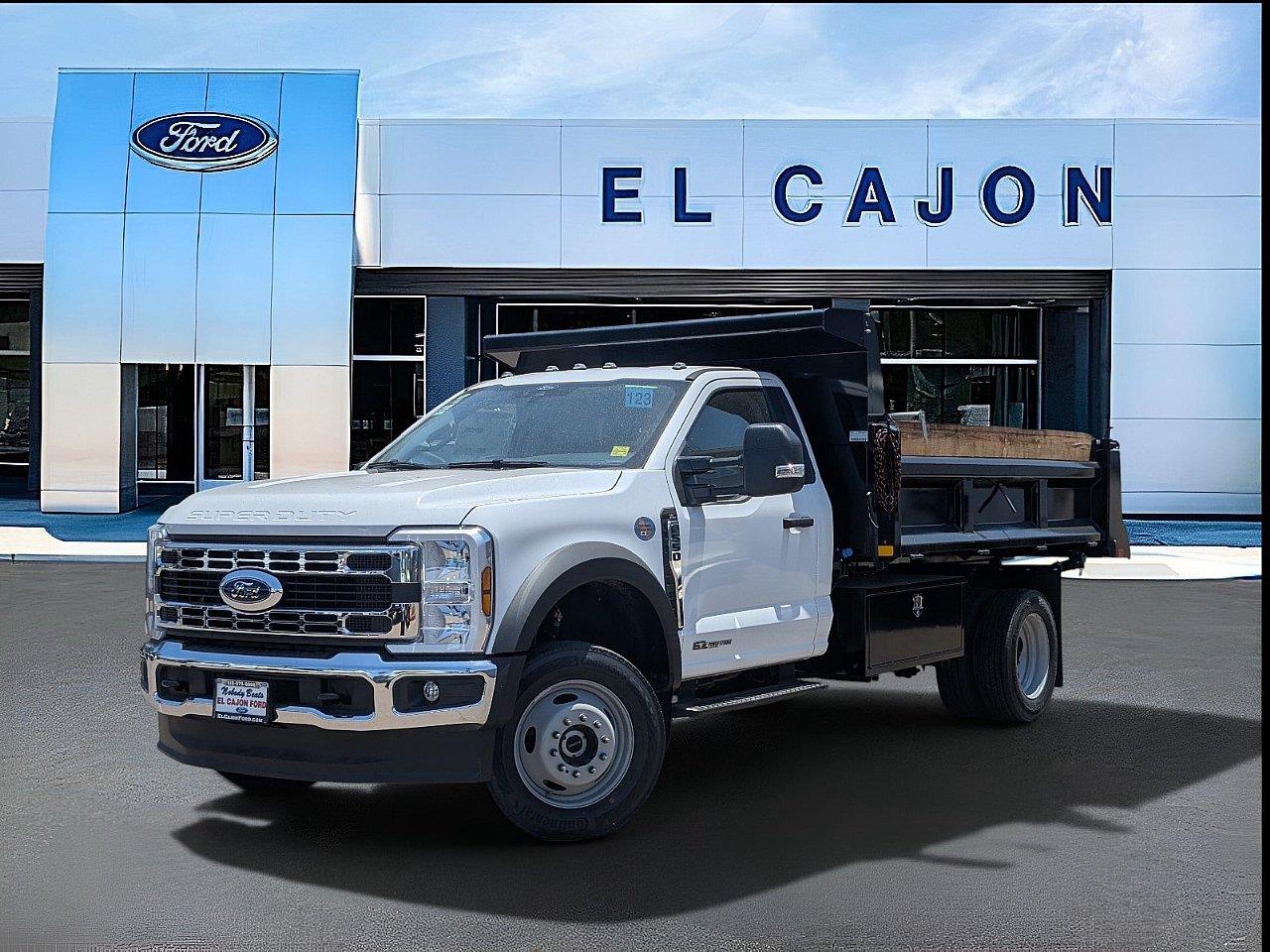 Oxford White 2026 Ford F-550 Super Duty Chassis Pickup Truck Four-Wheel Drive Automatic