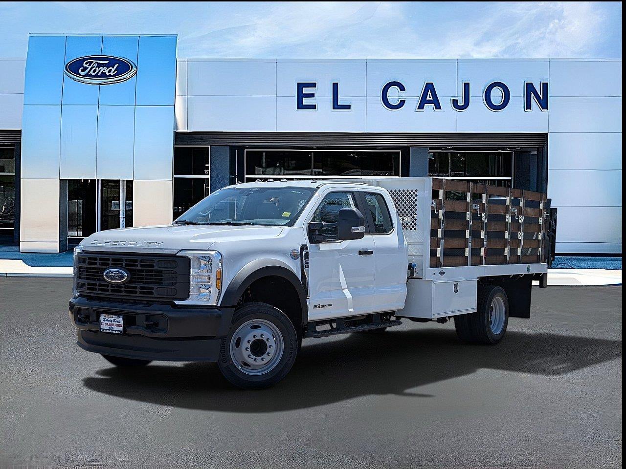 Oxford White 2026 Ford F-450 Super Duty Chassis   Automatic