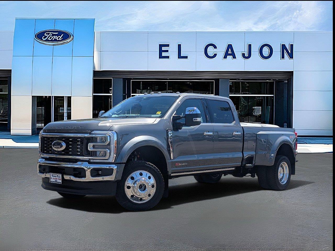 Carbonized Gray 2026 Ford F-450 Super Duty Pickup Truck Four-Wheel Drive Automatic