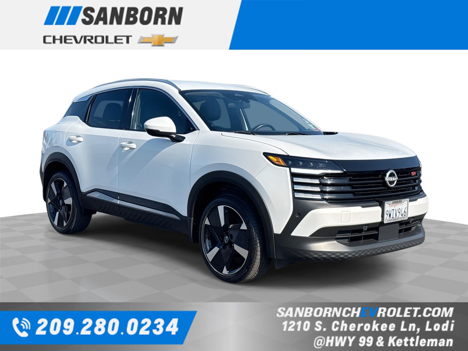 Aspen White Tricoat 2025 Nissan Kicks SUV / Crossover Front-Wheel Drive Continuously Variable Transmission