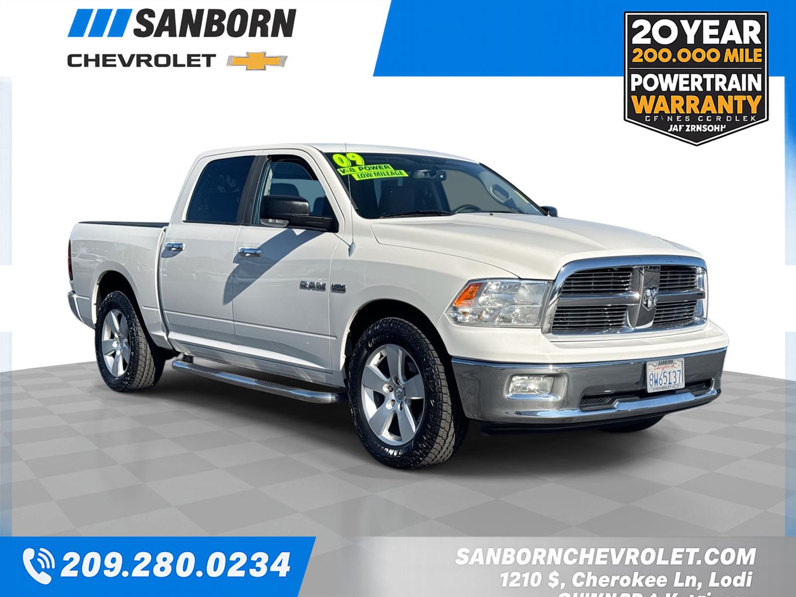 Stone White 2009 Dodge RAM 1500 Pickup Truck 4X2 5-Speed Automatic
