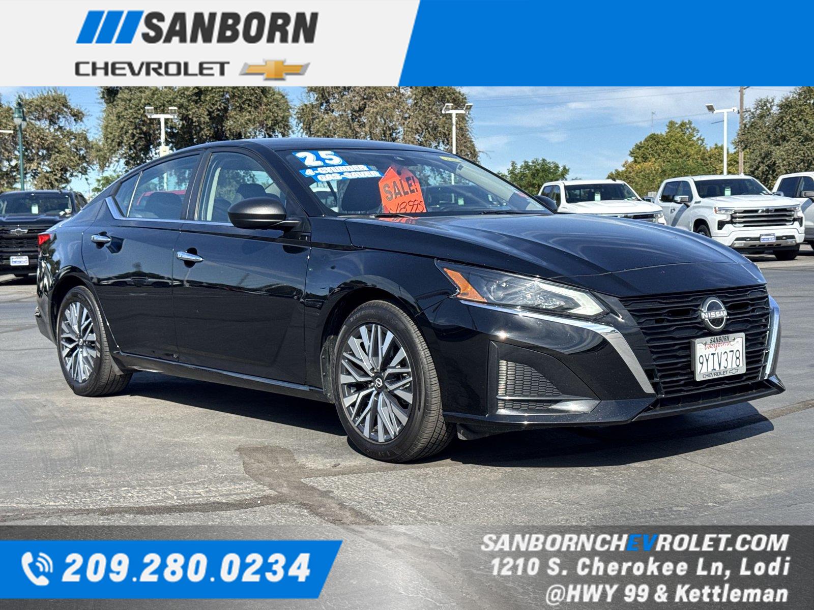 Super Black 2025 Nissan Altima Sedan Front-Wheel Drive Continuously Variable Transmission