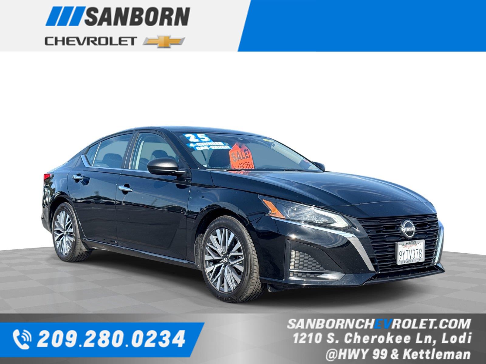 Super Black 2025 Nissan Altima Sedan Front-Wheel Drive Continuously Variable Transmission