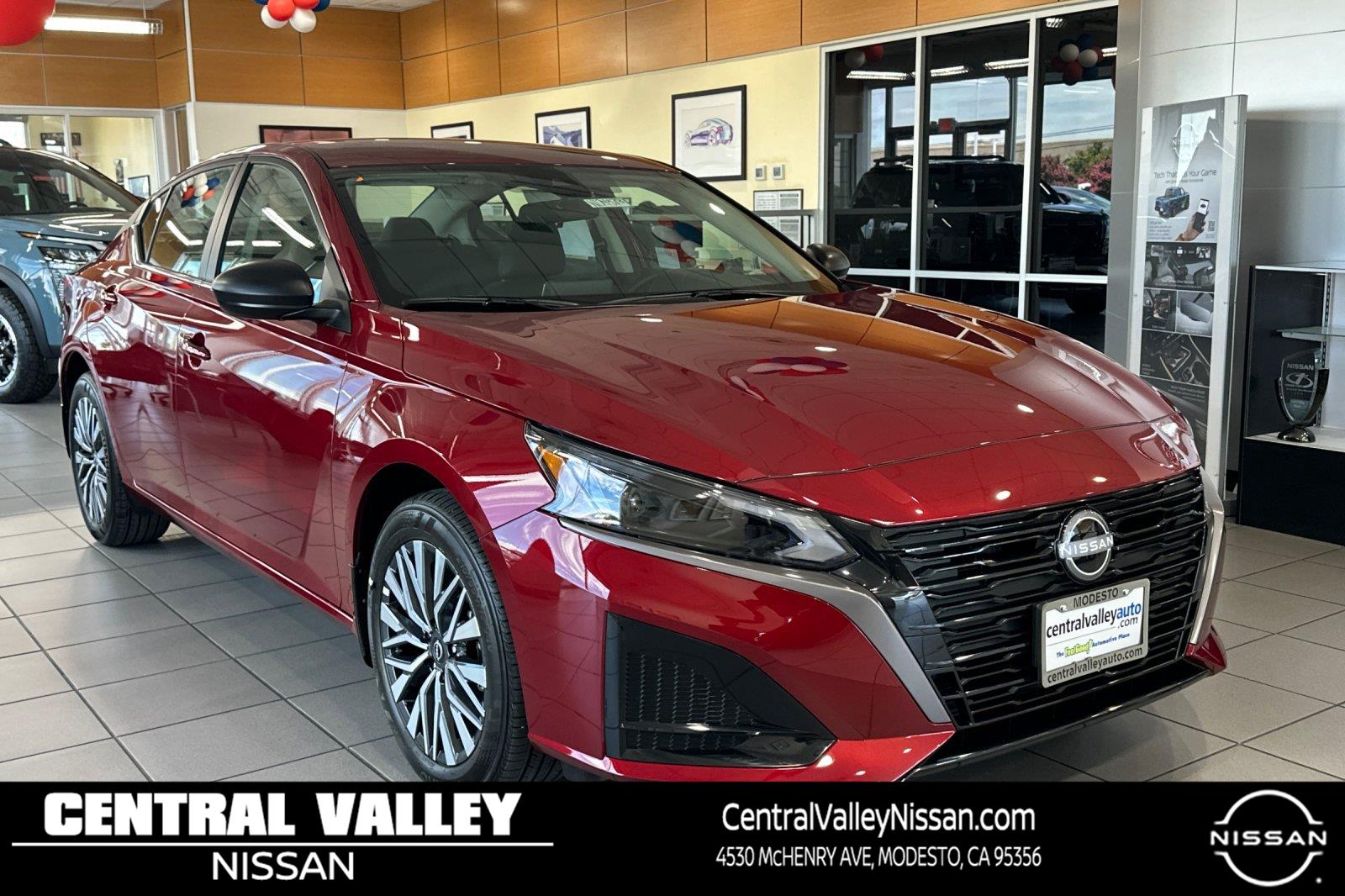 Red (Scarlet Ember Tintcoat) 2026 Nissan Altima Sedan All-Wheel Drive Continuously Variable Transmission