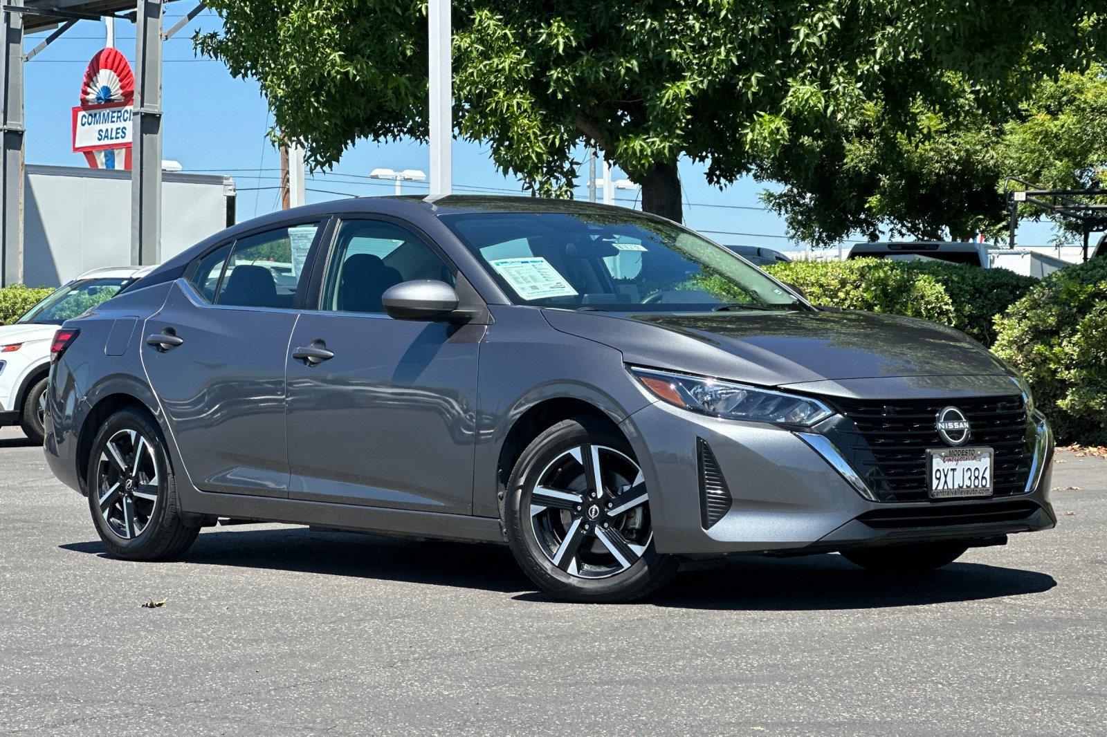 Atlantic Gray Metallic 2024 Nissan Sentra Sedan Front-Wheel Drive Continuously Variable Transmission