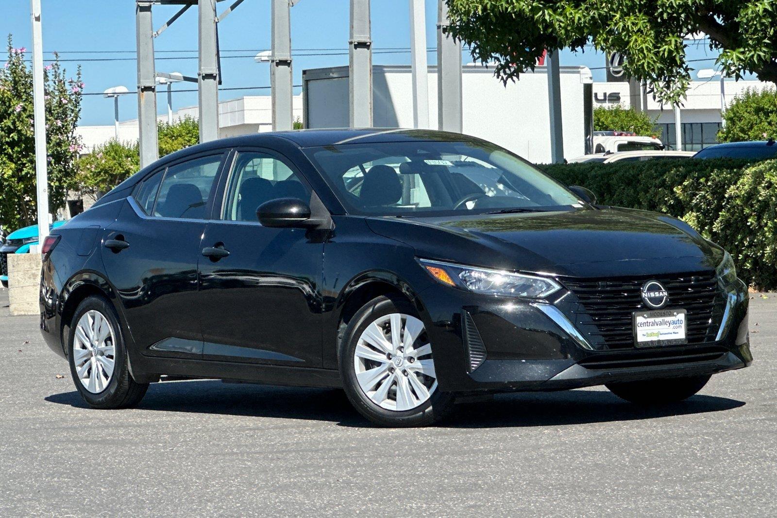 Super Black 2024 Nissan Sentra Sedan Front-Wheel Drive Continuously Variable Transmission