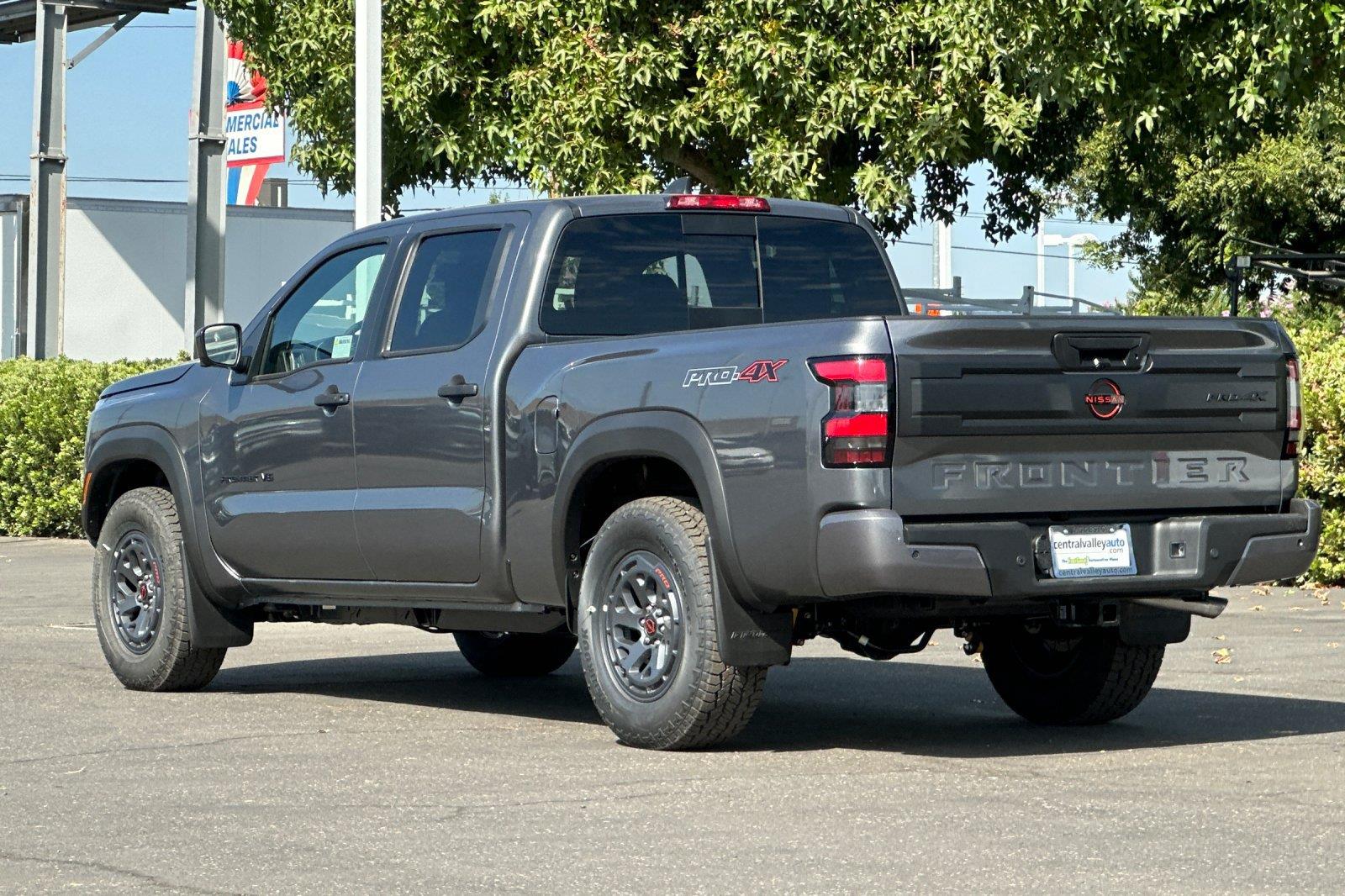 New 2027 Gun Metallic Nissan PRO-4X image 5