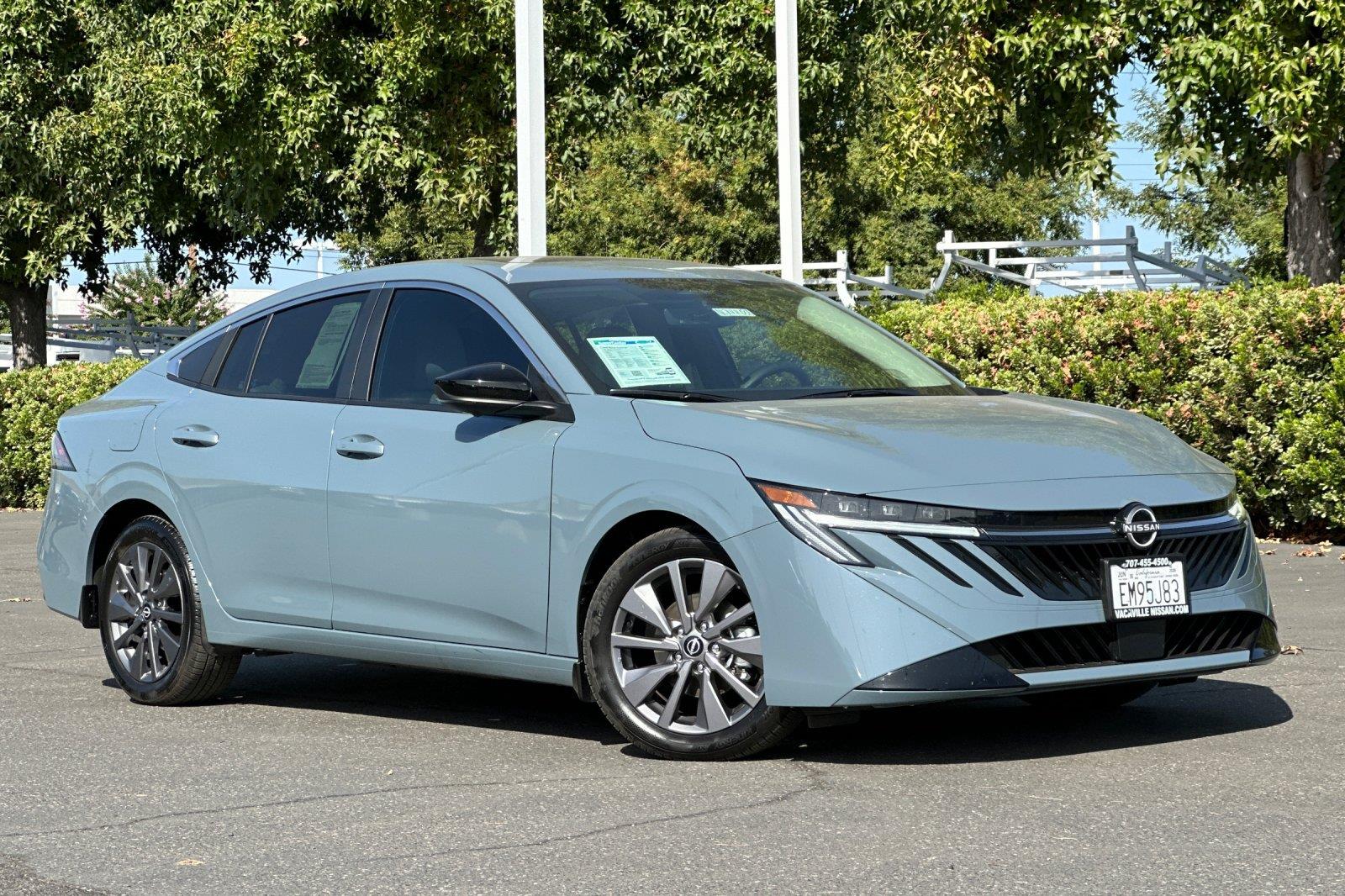 Atlantic Gray Metallic 2026 Nissan Sentra Sedan Front-Wheel Drive Continuously Variable Transmission
