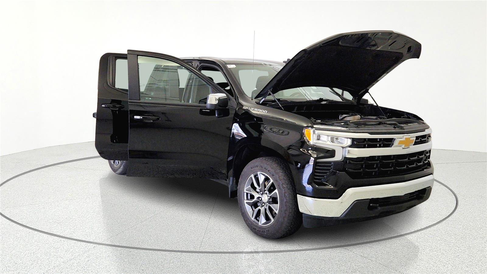 View vehicle photo 5