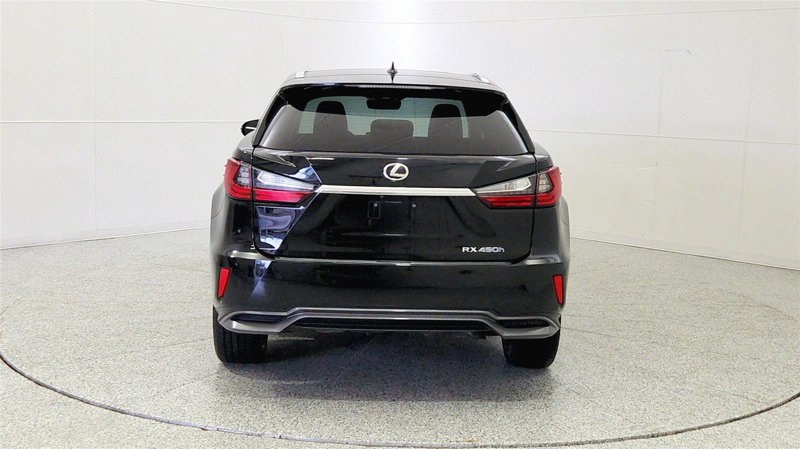 View vehicle photo 6