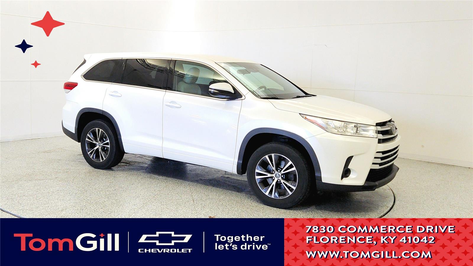 White (Blizzard Pearl) 2018 Toyota Highlander LE SUV / Crossover Front-Wheel Drive 6-Speed Automatic