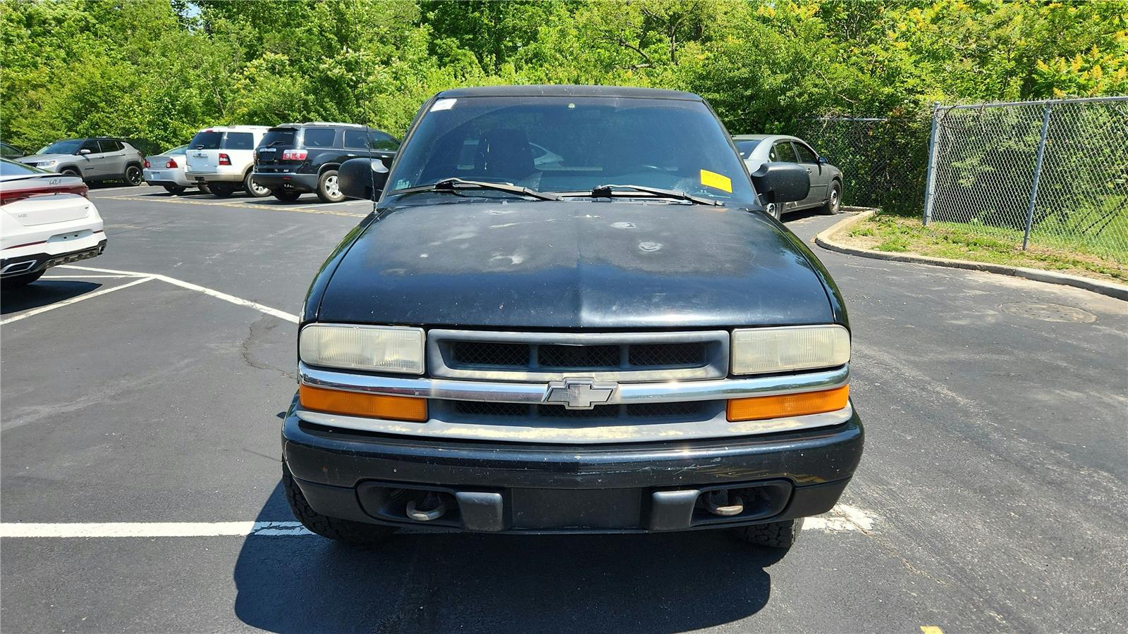 View vehicle photo 7