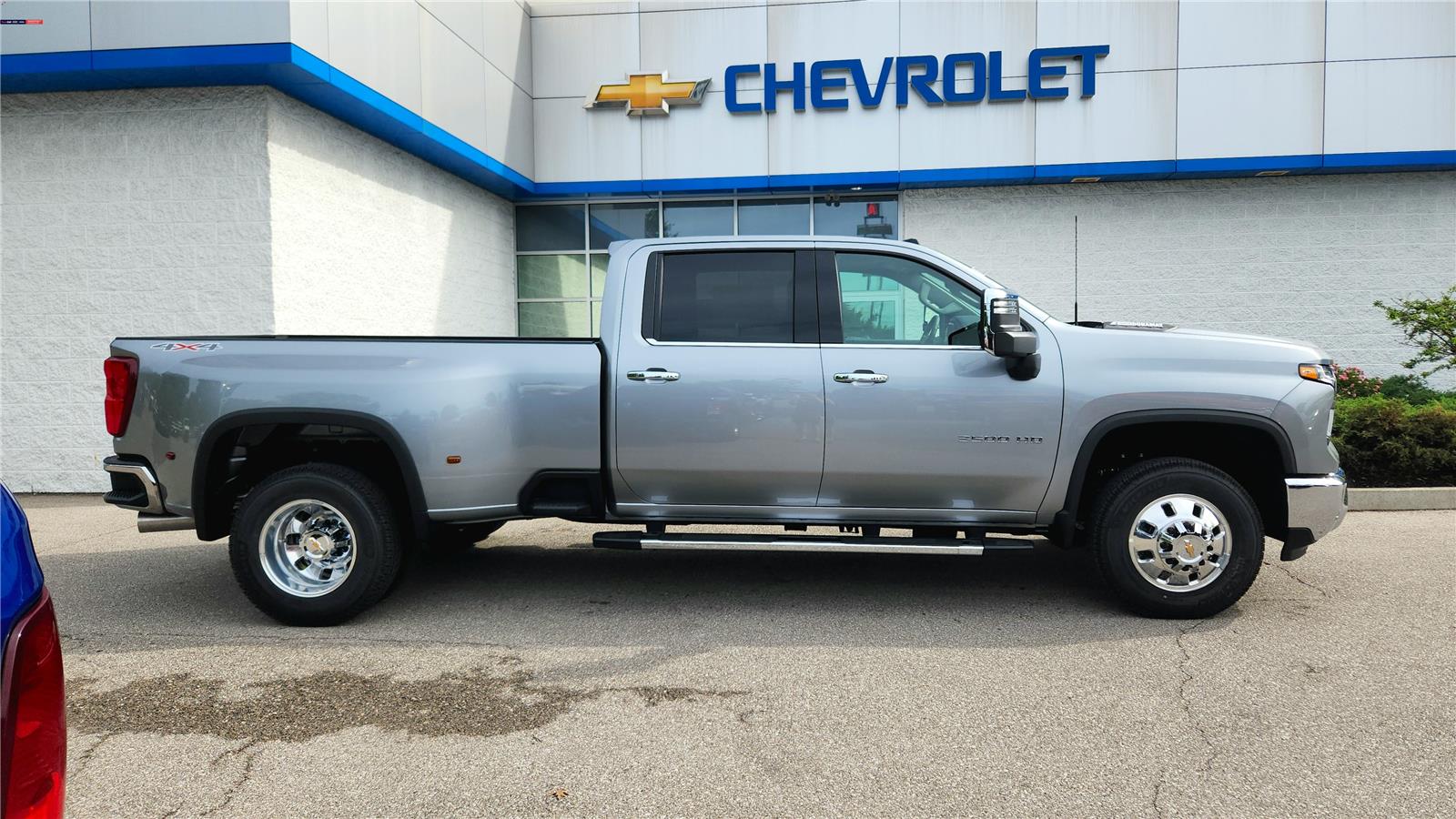 Sterling Gray Metallic 2026 Chevrolet Silverado 3500HD Pickup Truck Four-Wheel Drive Automatic