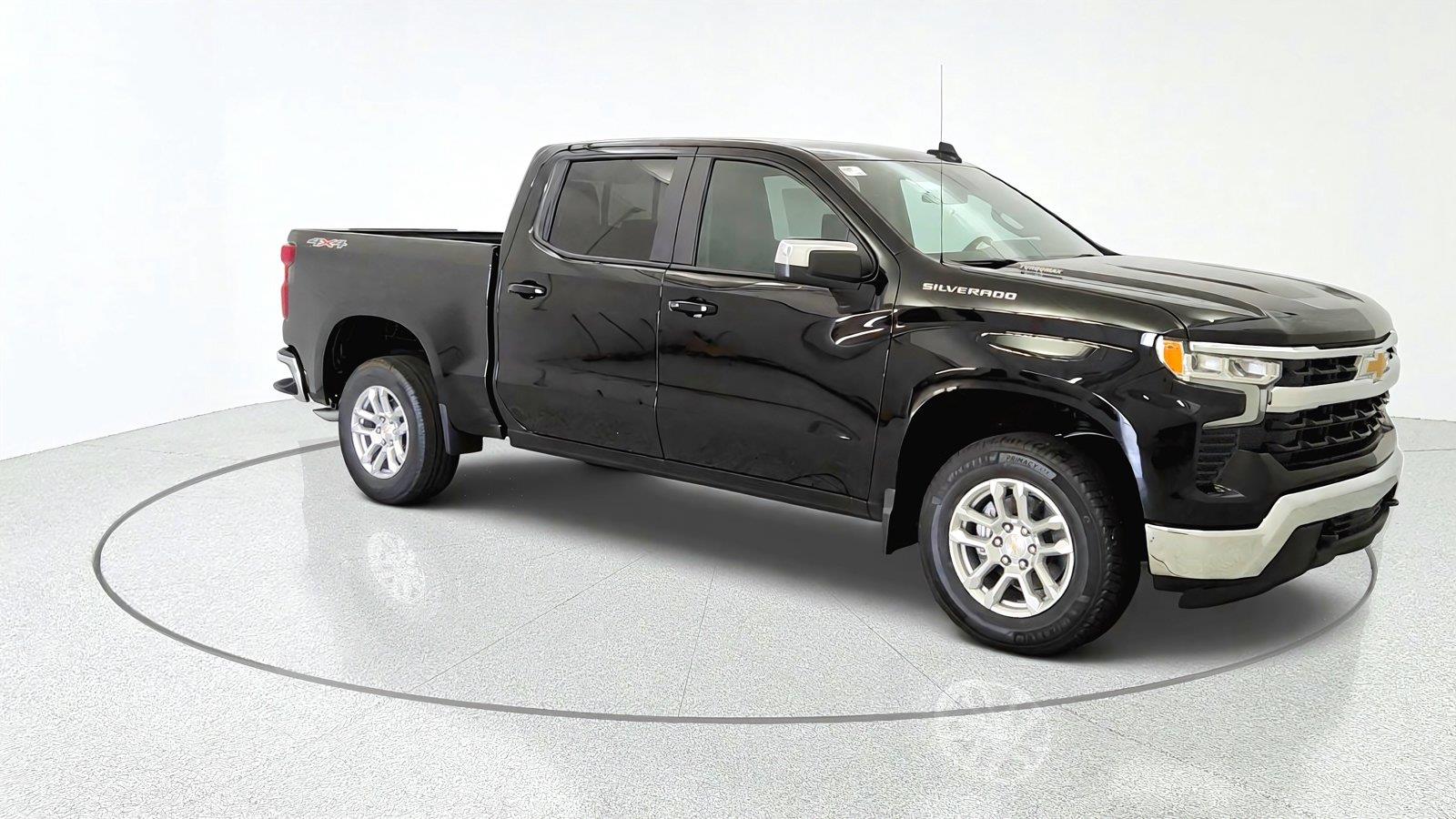 Black 2026 Chevrolet Silverado 1500 Pickup Truck Four-Wheel Drive 8-Speed Automatic