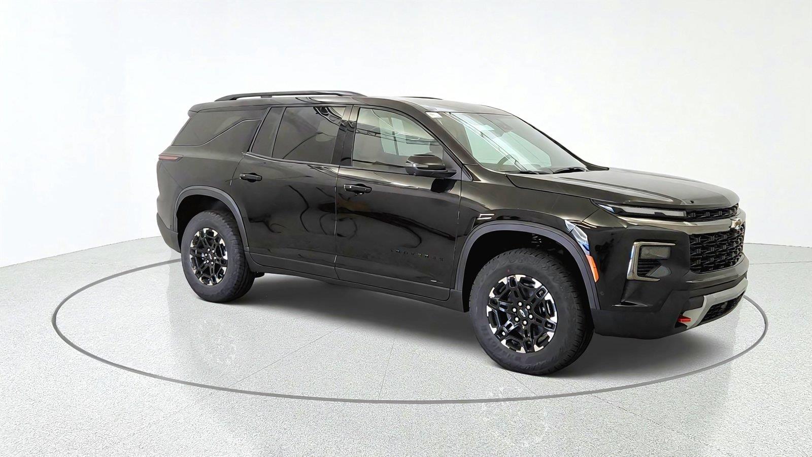Mosaic Black Metallic 2027 Chevrolet Traverse SUV / Crossover Four-Wheel Drive 8-Speed Automatic