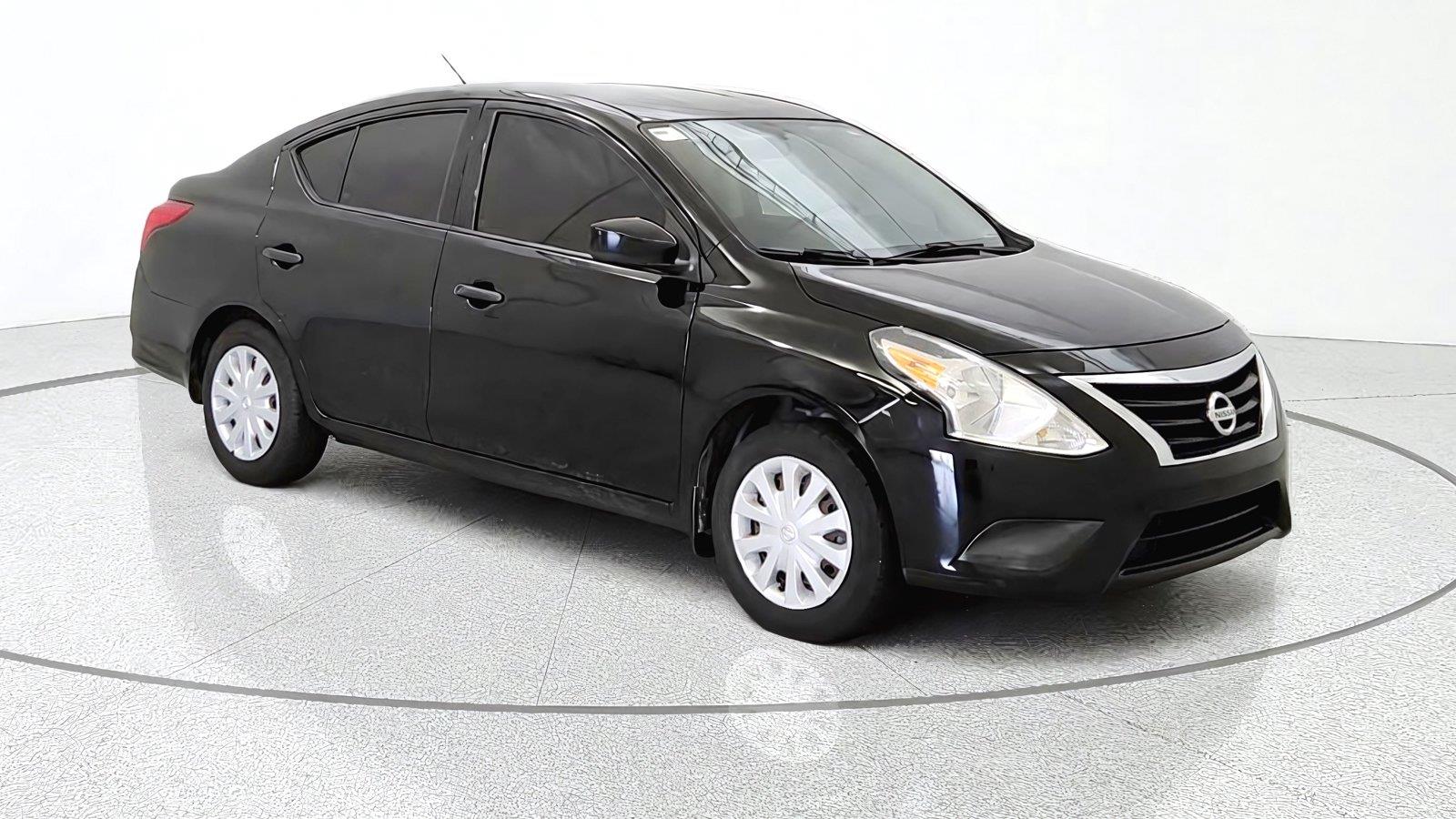 2019 Nissan Versa S FWD