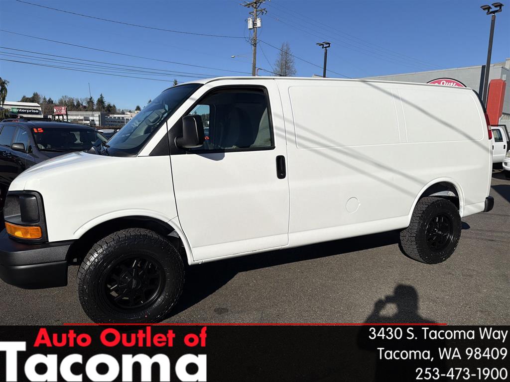 2011 Chevrolet Express Cargo Van Cargo