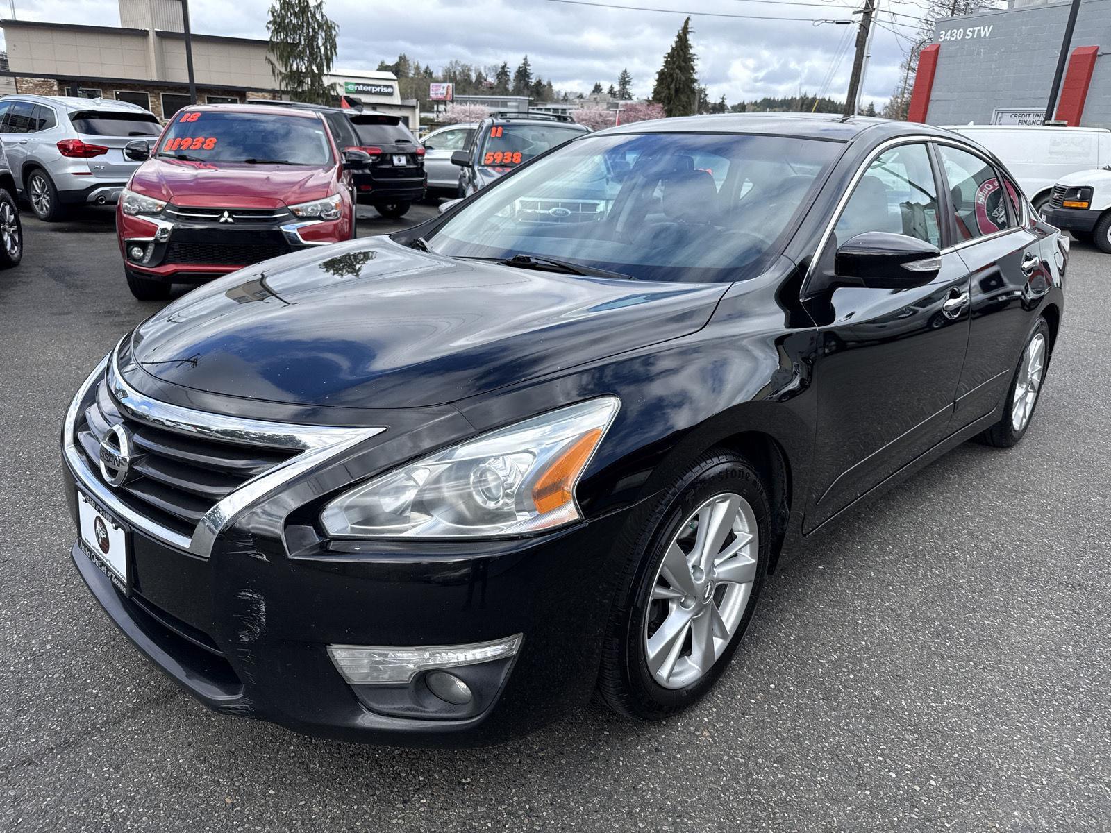 Super Black 2015 Nissan Altima 2.5 SL Sedan Front-Wheel Drive Continuously Variable Transmission