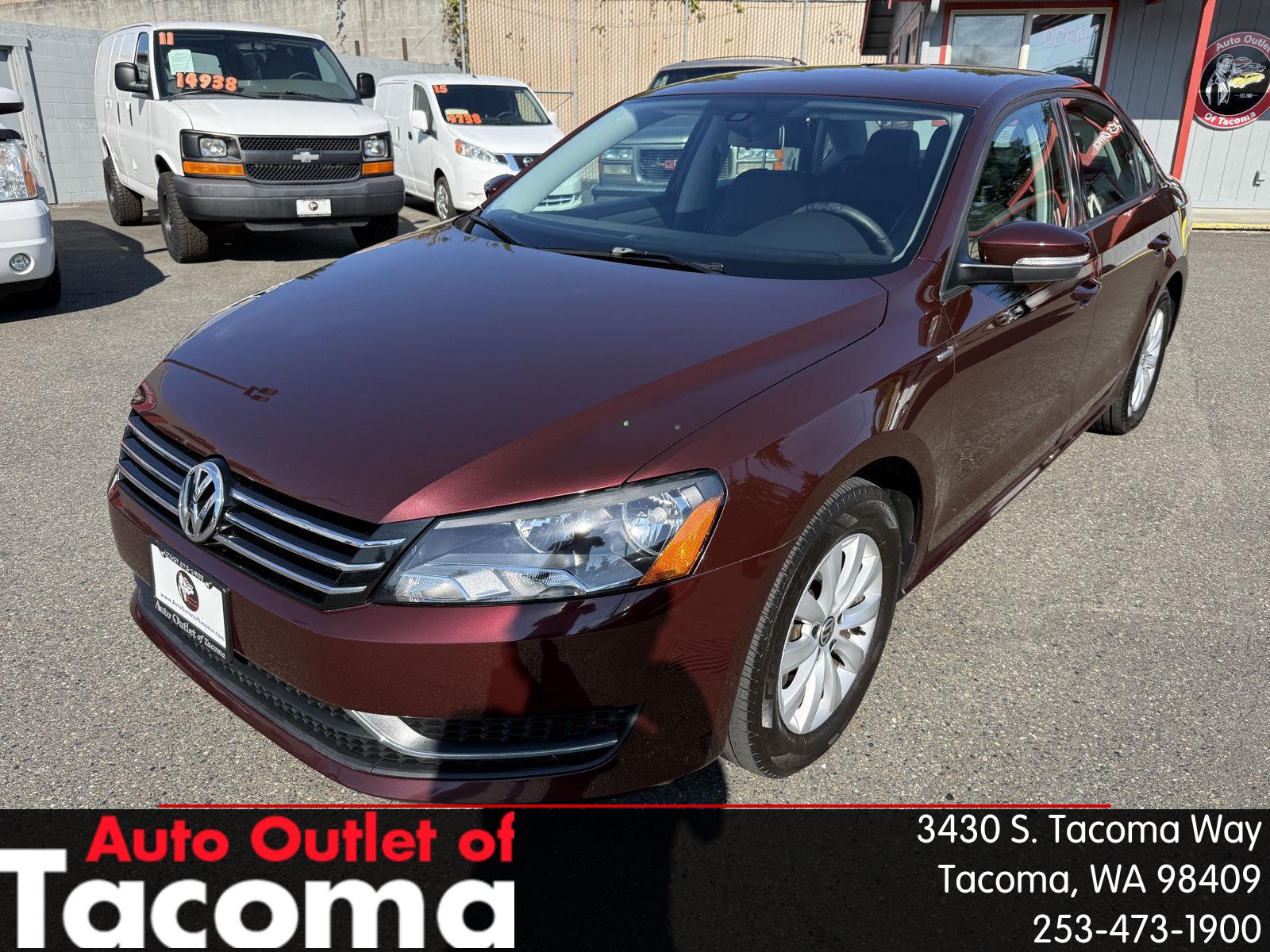 Opera Red Metallic 2014 Volkswagen Passat Sedan Front-Wheel Drive Automatic