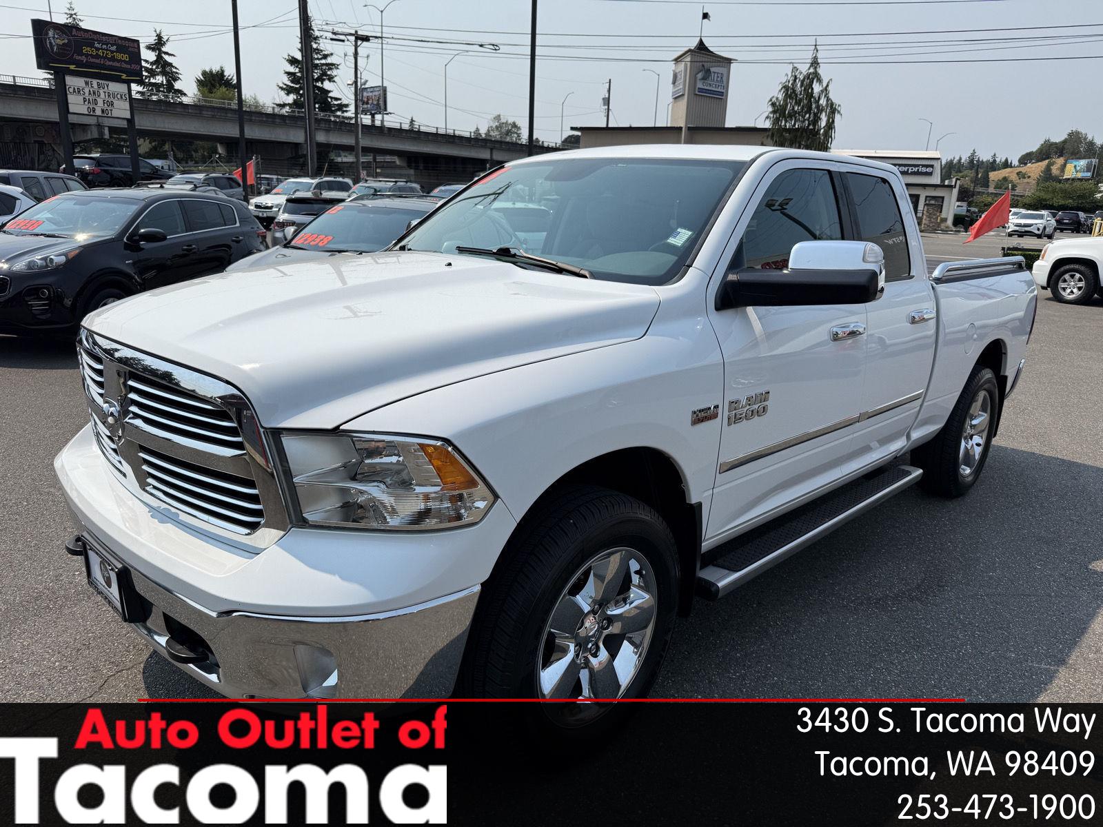 Bright White 2013 RAM 1500 Pickup Truck Four-Wheel Drive 6-Speed Automatic