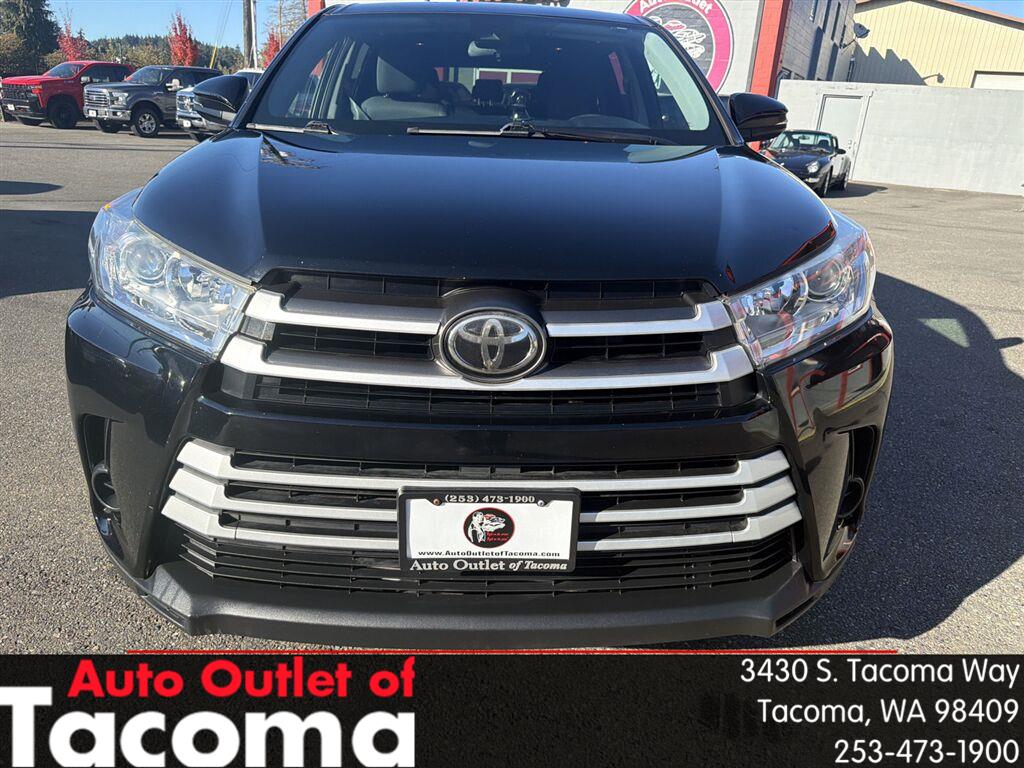 2017 Toyota Highlander LE