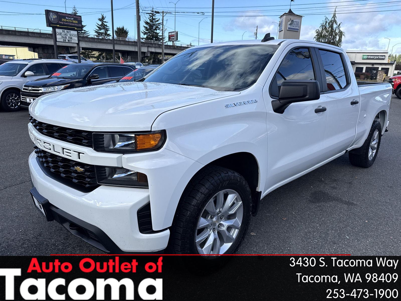 Summit White 2021 Chevrolet Silverado 1500 Pickup Truck Four-Wheel Drive 8-Speed Automatic