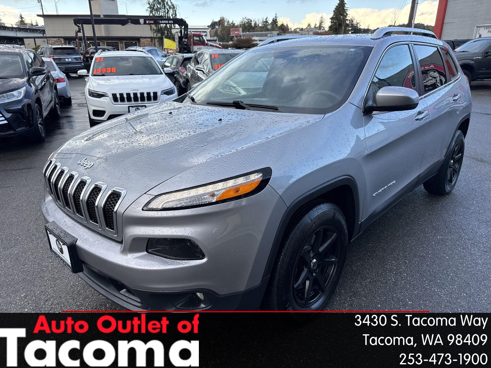 2017 Jeep Cherokee Latitude, Longitude, North