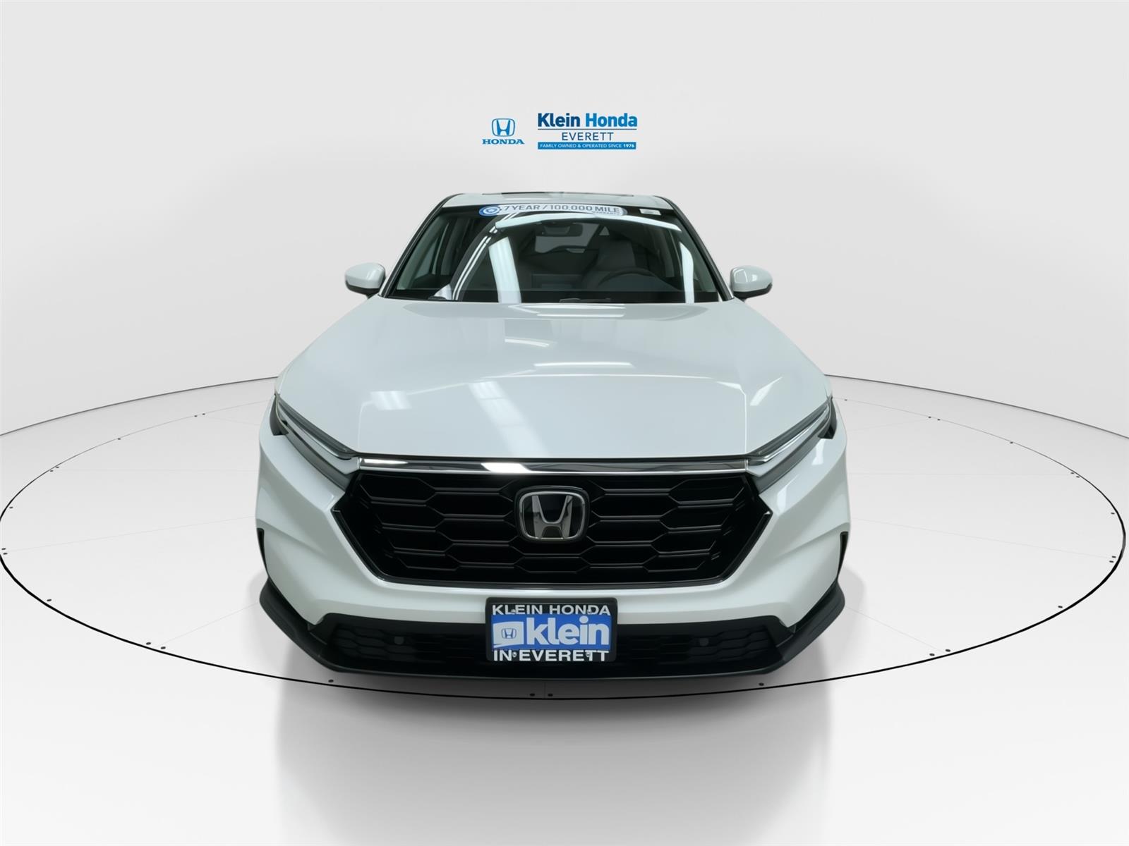 View vehicle photo 5