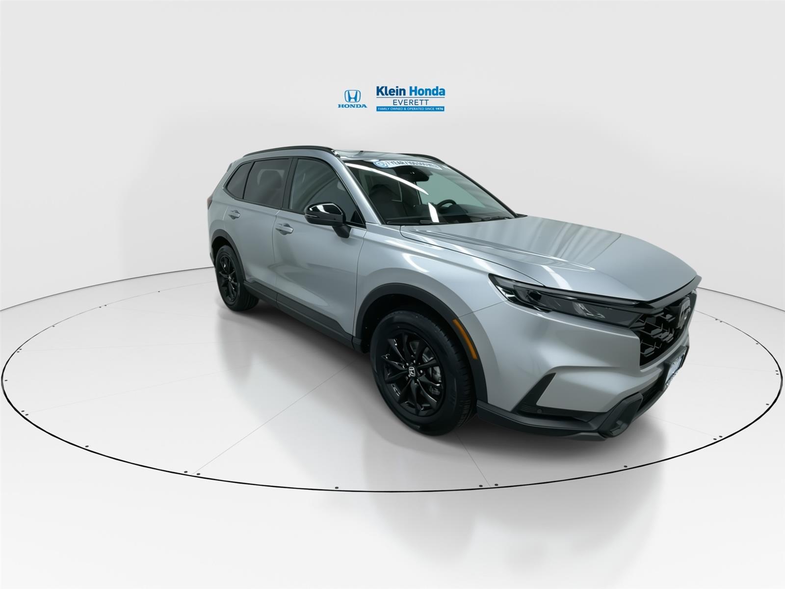 View vehicle photo 4