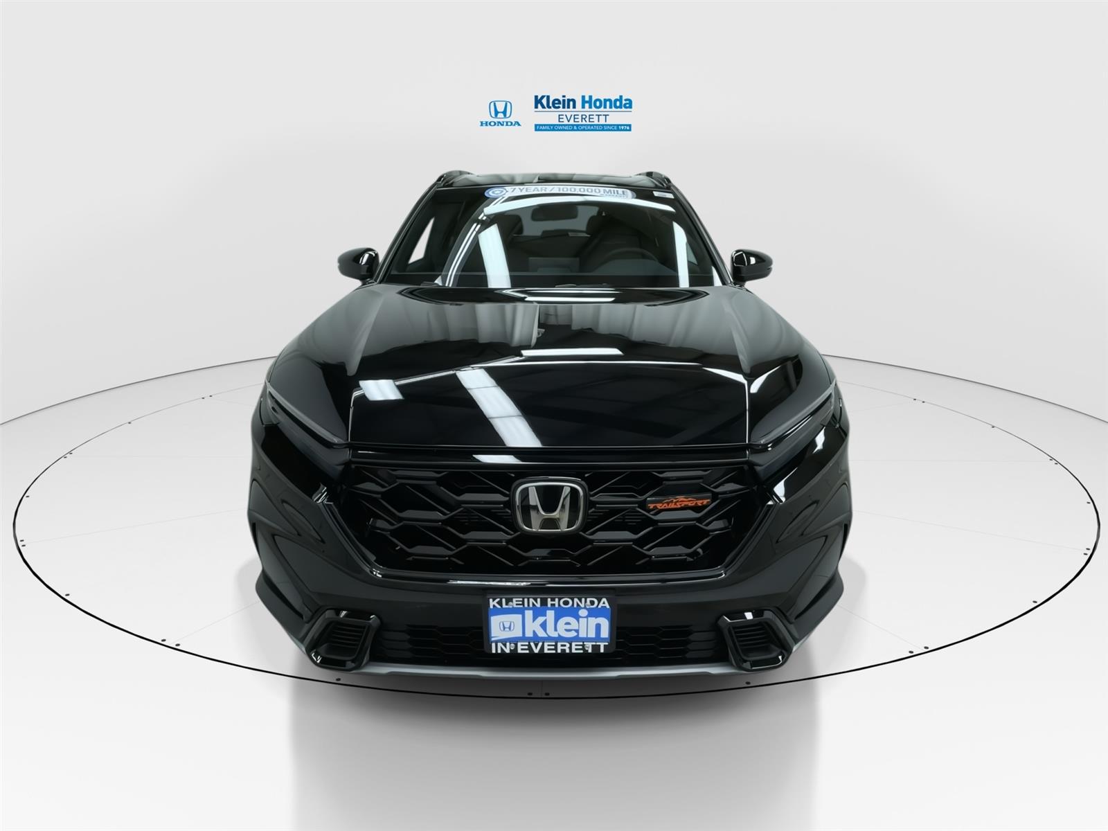 View vehicle photo 5