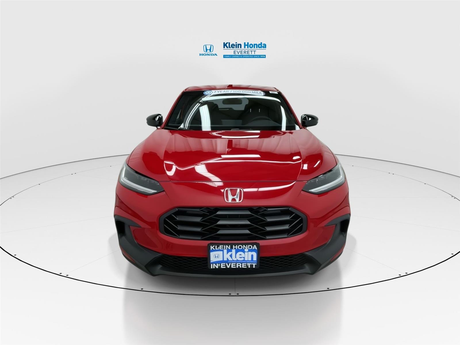 View vehicle photo 5