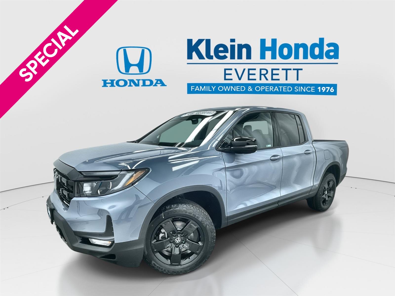 Sonic Gray Pearl 2026 Honda Ridgeline Black Edition AWD Pickup Truck All-Wheel Drive 9-Speed Automatic