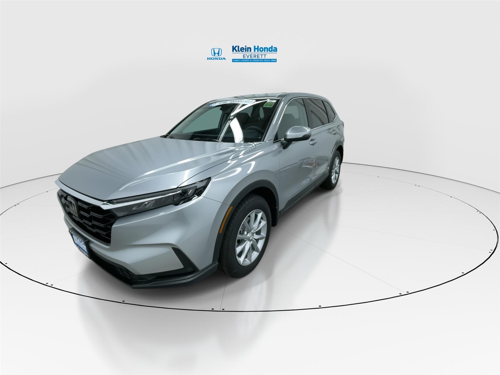 View vehicle photo 6