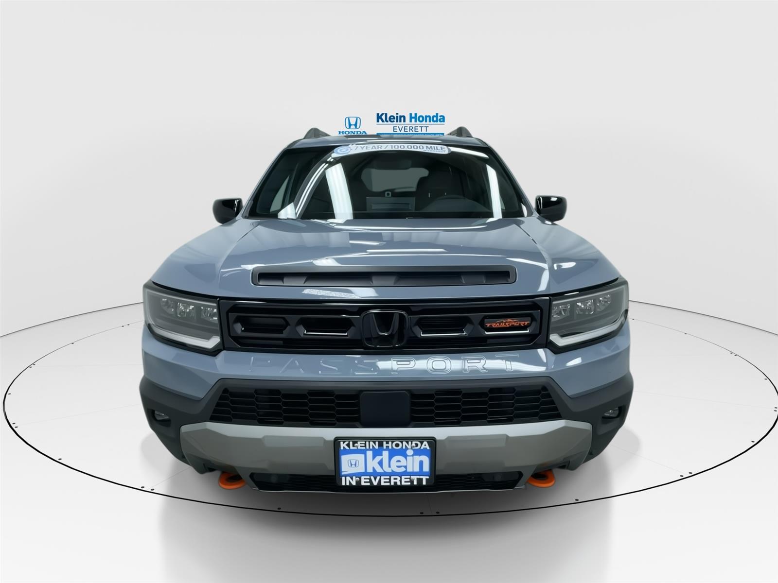 View vehicle photo 5