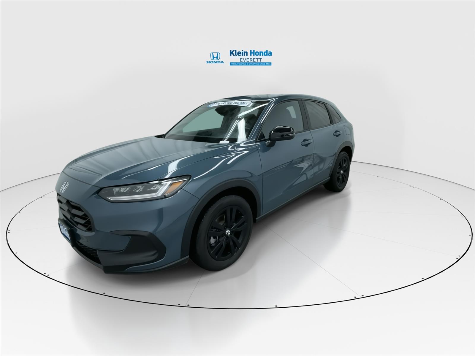 View vehicle photo 6