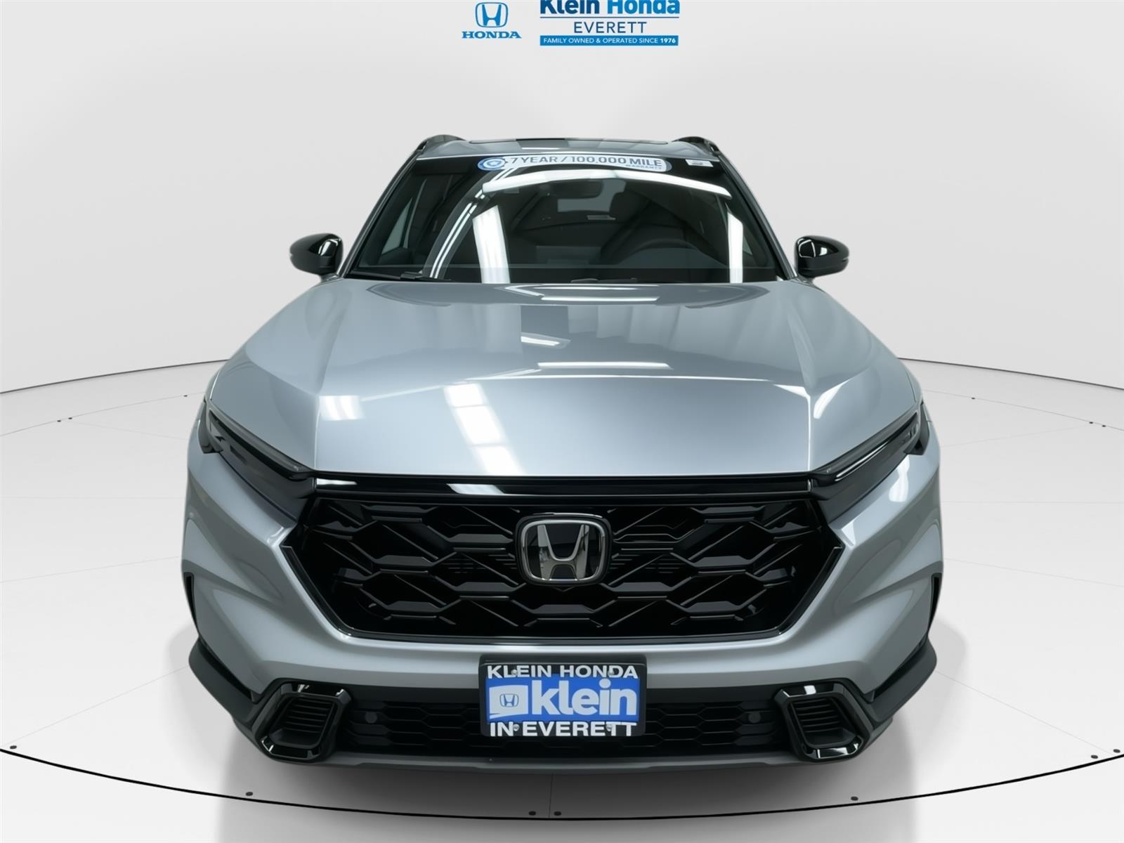 View vehicle photo 3