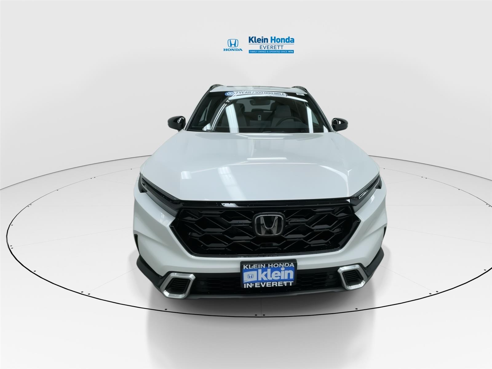 View vehicle photo 5