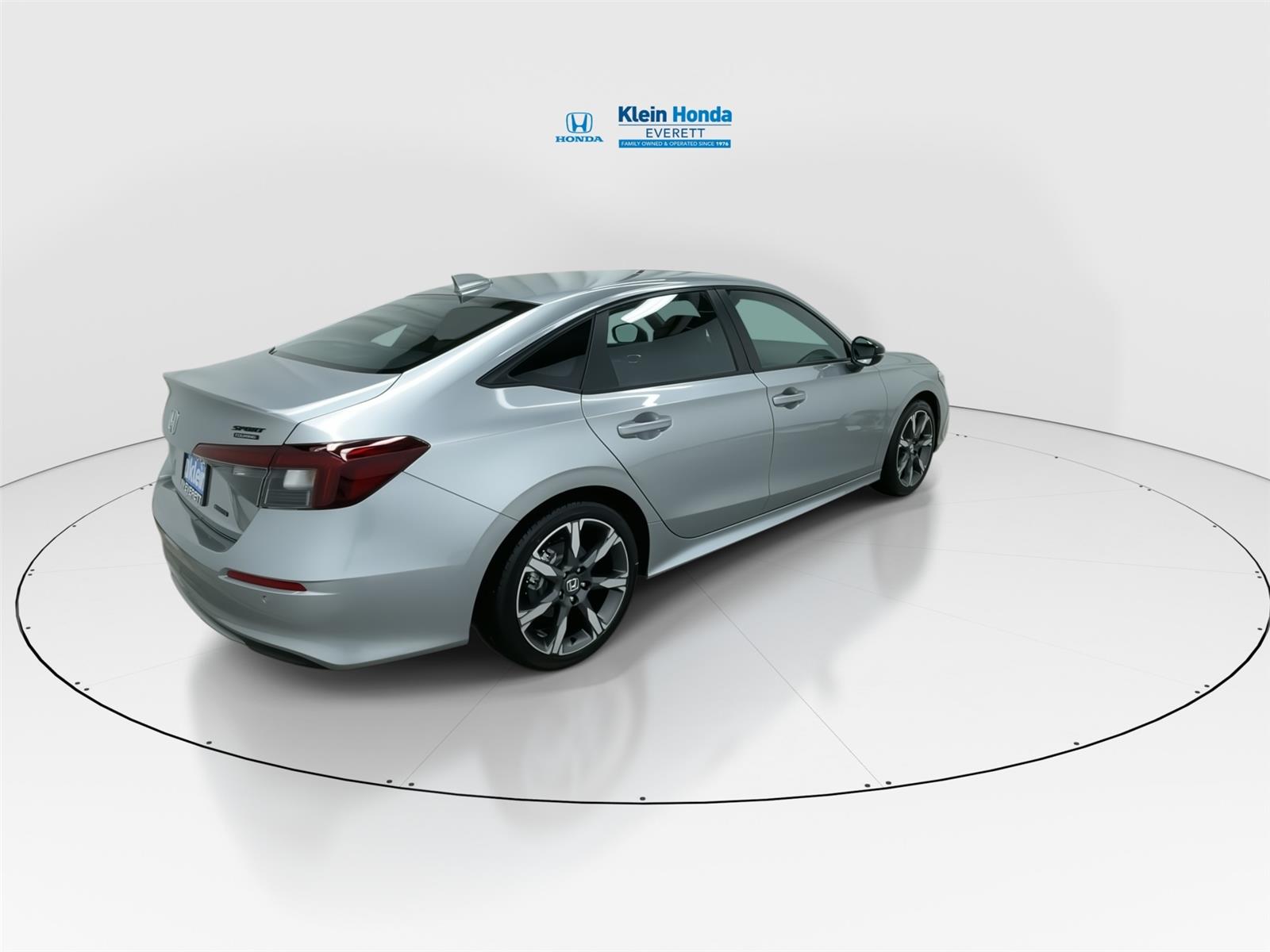 View vehicle photo 2