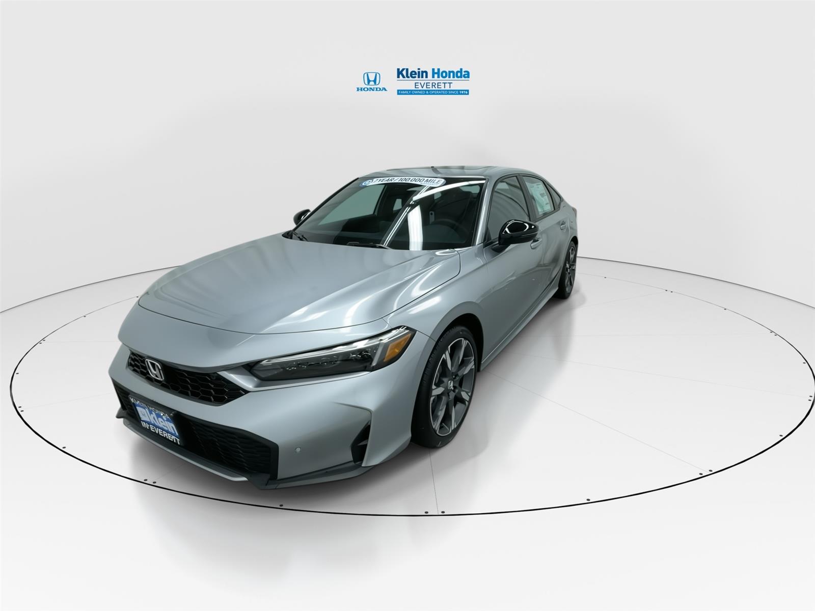 View vehicle photo 6