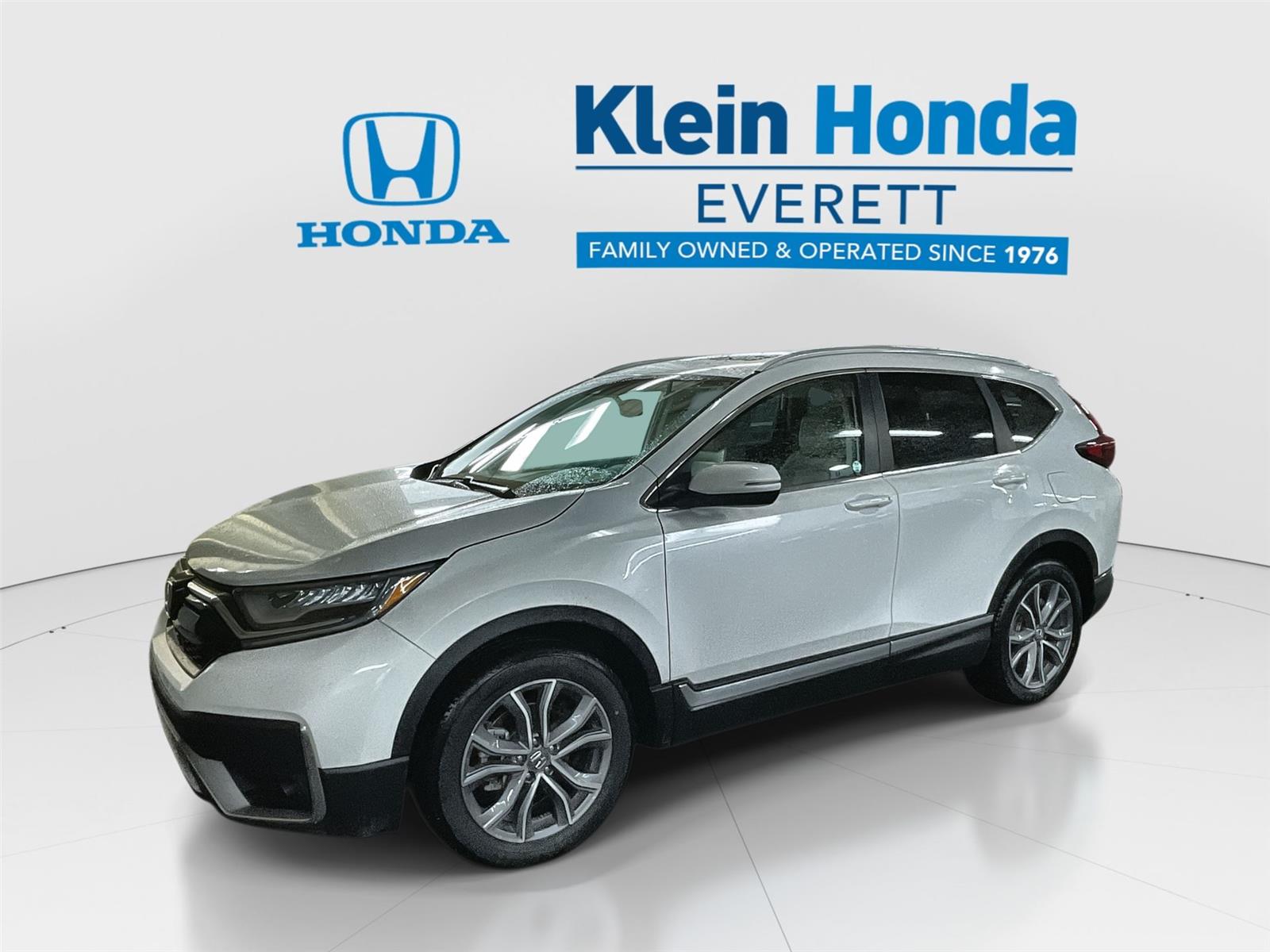 Platinum White Pearl 2022 Honda CR-V Touring AWD SUV / Crossover All-Wheel Drive Continuously Variable Transmission