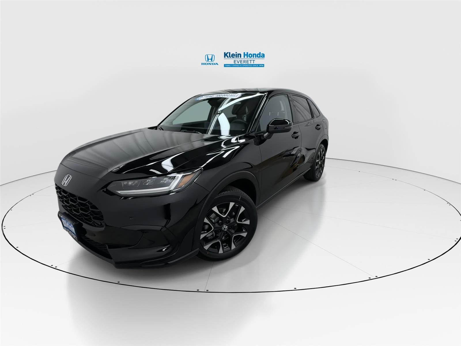 View vehicle photo 6