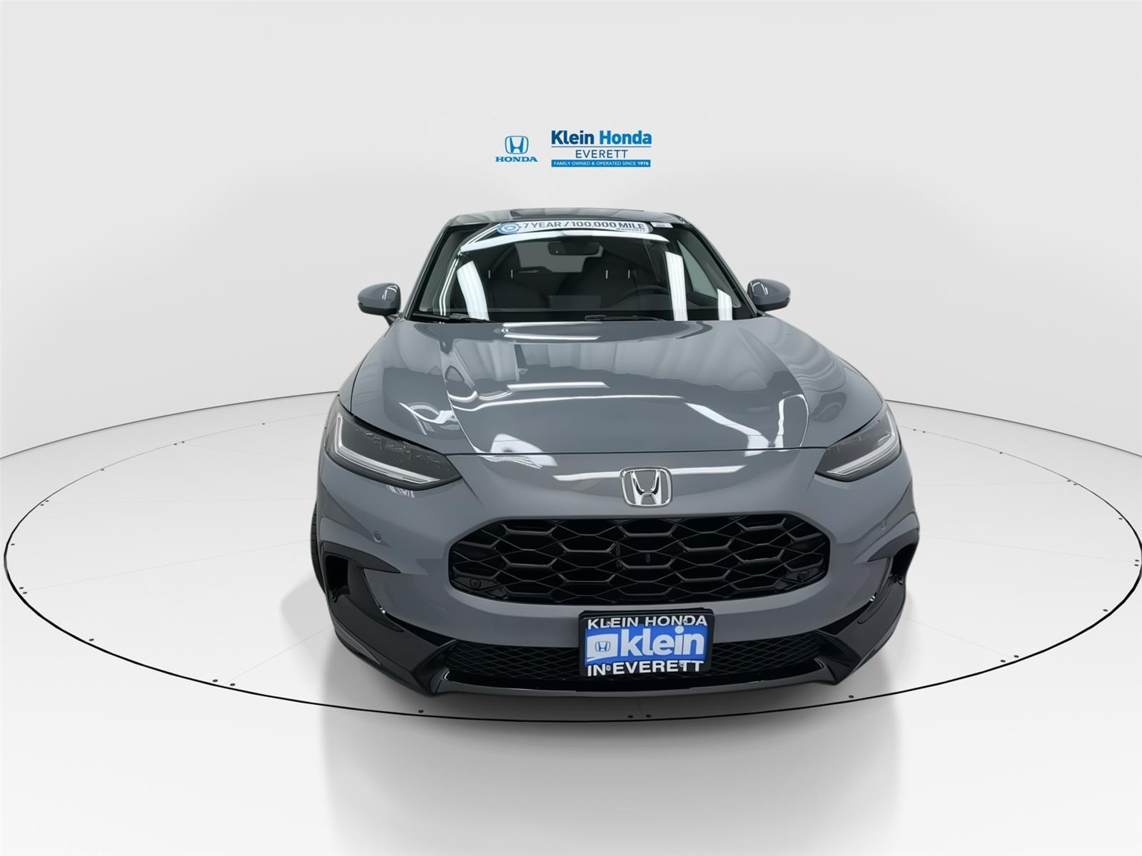 View vehicle photo 5