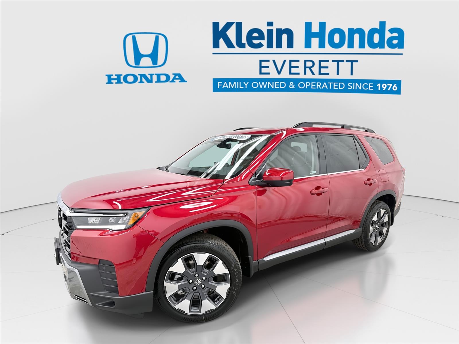 Radiant Red Metallic II 2026 Honda Pilot Elite AWD SUV / Crossover All-Wheel Drive Automatic